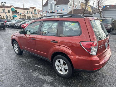 Used 2010 Subaru Forester 2.5X image 3
