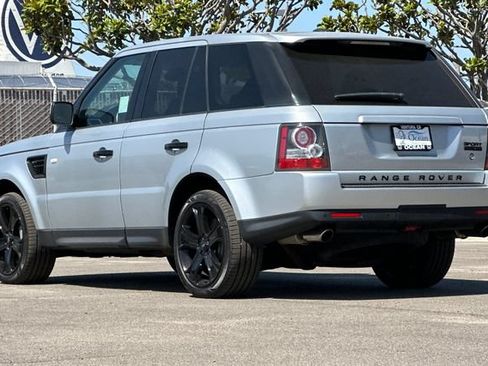 Used 2011 Land Rover Range Rover Sport Supercharged AWD/4WD image 6