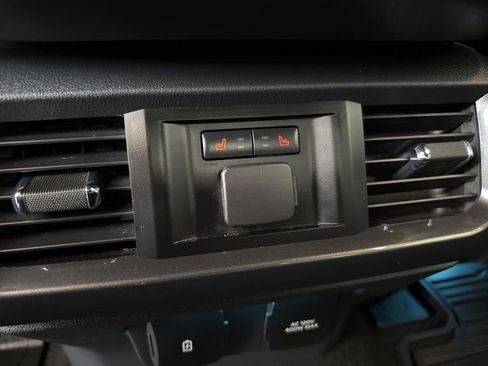 Used 2023 Ford F150 Lariat w/ Equipment Group 502A High image 17