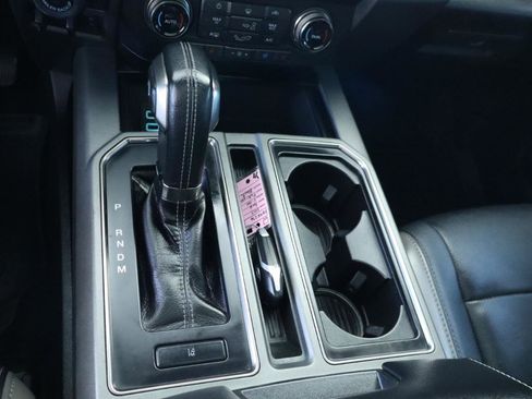 Used 2017 Ford F150 Raptor w/ Equipment Group 802A Luxury image 21