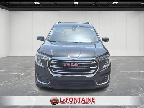 Used 2023 GMC Terrain SLT AWD/4WD image 8