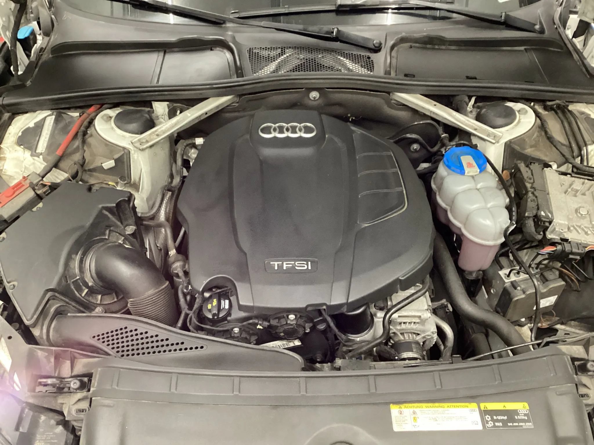 Used 2018 Audi A4 2.0T Premium Plus AWD/4WD image 16
