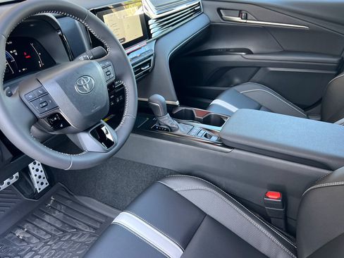 New 2026 Toyota Camry SE w/ Multimedia Upgrade Package FWD image 11