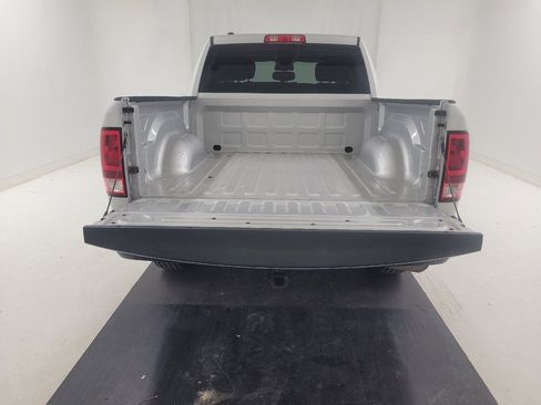 Used 2016 RAM 1500 Tradesman w/ Popular Equipment Group AWD/4WD image 29