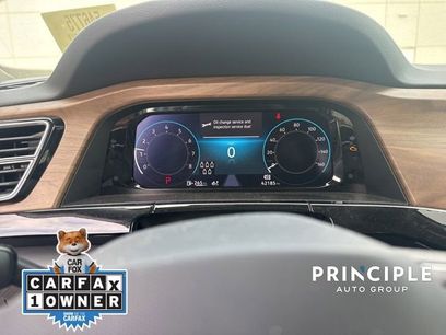 Used 2025 Volkswagen Atlas SE