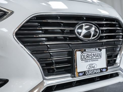 Used 2018 Hyundai Sonata Limited image 13
