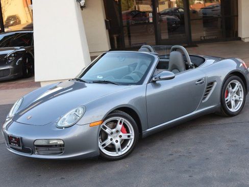 Used 2006 Porsche Boxster S RWD image 4