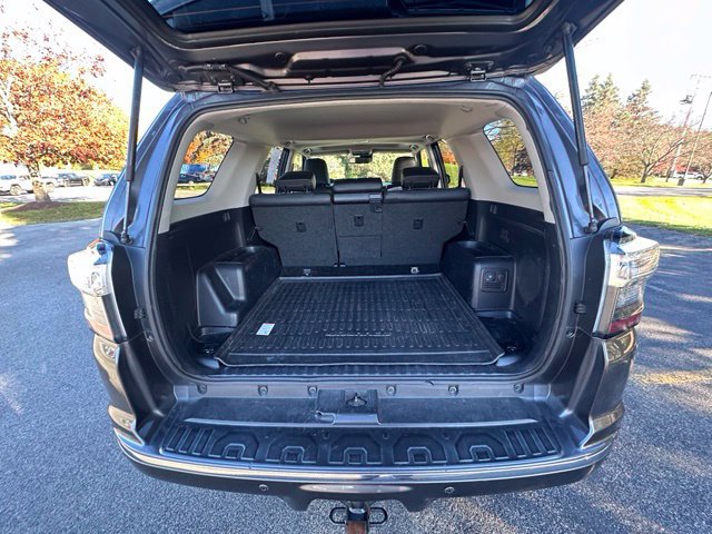 Used 2021 Toyota 4Runner Limited AWD/4WD image 10