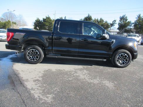 Used 2023 Ford F150 XLT w/ Equipment Group 302A High image 4