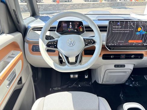 New 2025 Volkswagen ID. Buzz 1st Edition AWD/4WD image 13