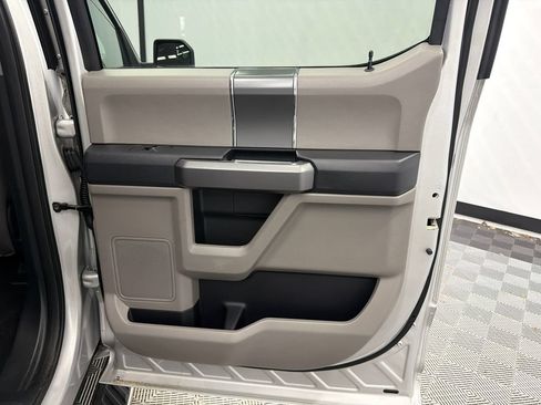 Used 2018 Ford F150 XLT w/ Equipment Group 302A Luxury RWD image 17