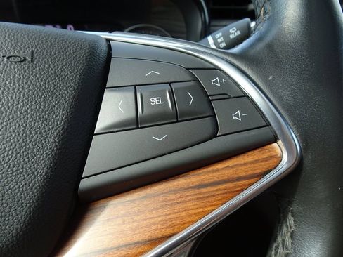 Used 2021 Cadillac XT5 Premium Luxury AWD/4WD image 23