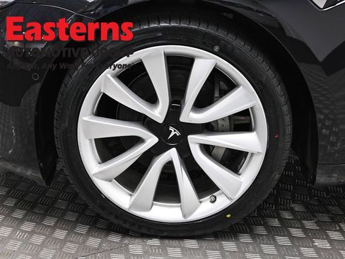 Used 2018 Tesla Model 3 Long Range image 26