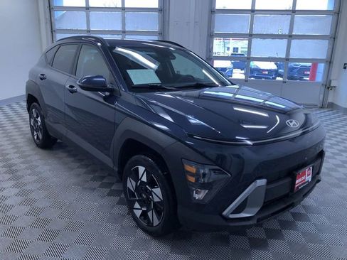 Used 2025 Hyundai Kona SEL image 36