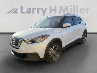 Used 2019 Nissan Kicks SV