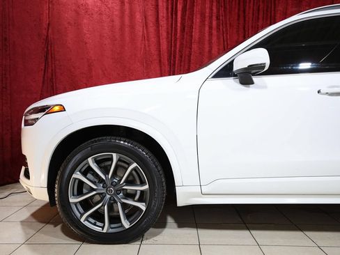 Used 2019 Volvo XC90 T5 Momentum FWD image 5