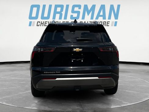 Used 2025 Chevrolet Equinox LT w/ Convenience Package II AWD/4WD image 5