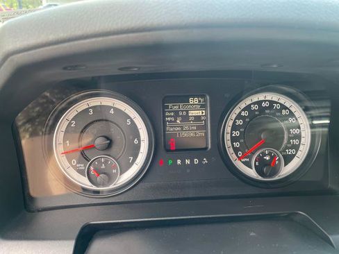 Used 2014 RAM 1500 Express AWD/4WD image 20