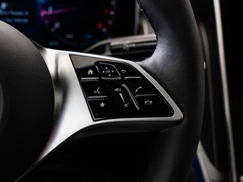 New 2026 Mercedes-Benz GLC 300 4MATIC image 32