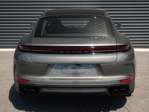 Certified 2025 Porsche Panamera 4 image 28