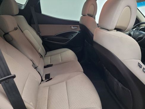 Used 2018 Hyundai Santa Fe Sport image 19