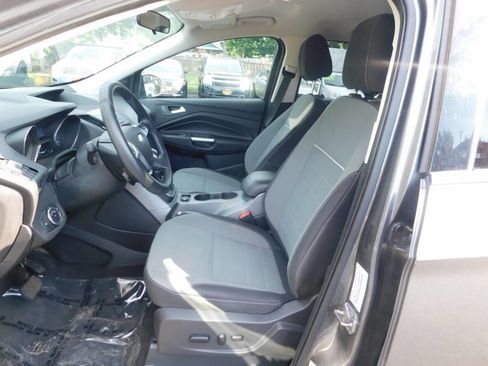 Used 2014 Ford Escape SE image 6