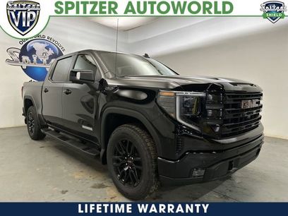 New 2026 GMC Sierra 1500 Elevation w/ Elevation Premium Package