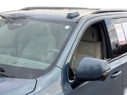 Certified 2025 Cadillac Escalade ESV Sport Platinum image 49