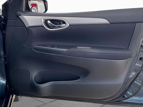 Used 2015 Nissan Sentra S FWD image 22