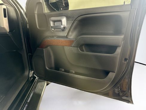 Used 2014 GMC Sierra 1500 SLE w/ SLE Value Package image 29