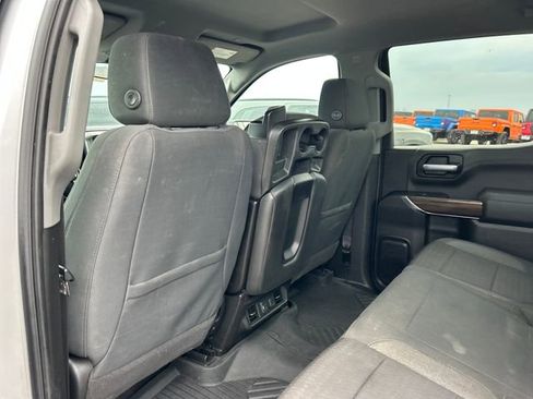 Used 2020 Chevrolet Silverado 1500 RST image 40