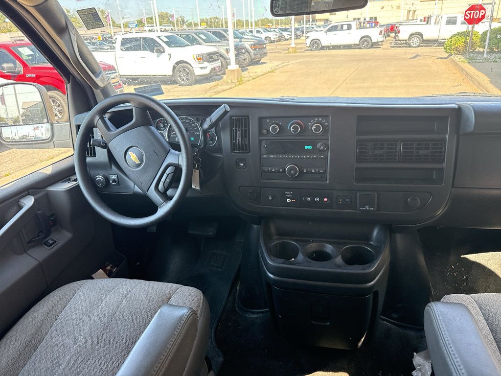 Used 2019 Chevrolet Express 2500 LT w/ LT Preferred Equipment Group RWD image 11