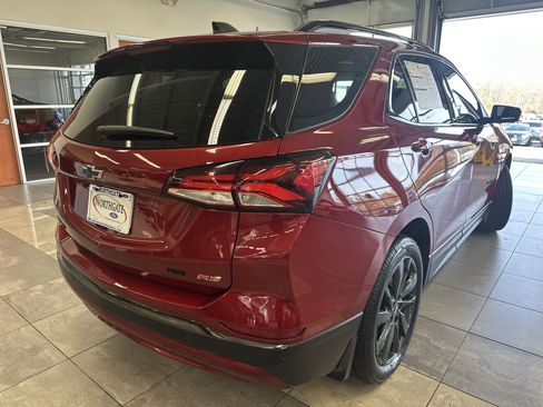 Used 2023 Chevrolet Equinox RS image 12