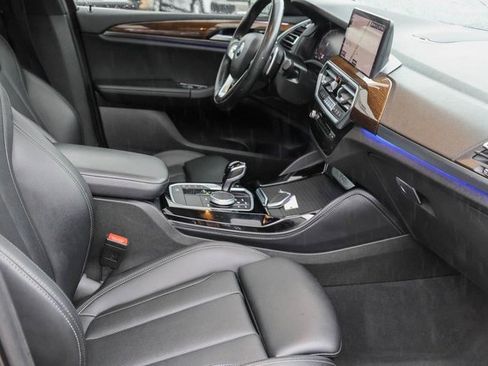 Used 2022 BMW X4 xDrive30i w/ Parking Assistance Package image 16