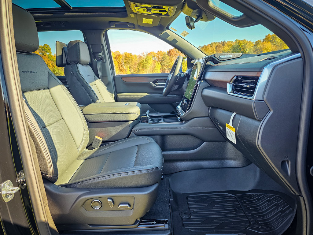 New 2027 GMC Yukon Denali w/ Denali Reserve Package AWD/4WD image 49