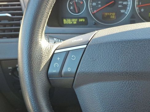 Used 2010 Volvo XC90 3.2 image 21