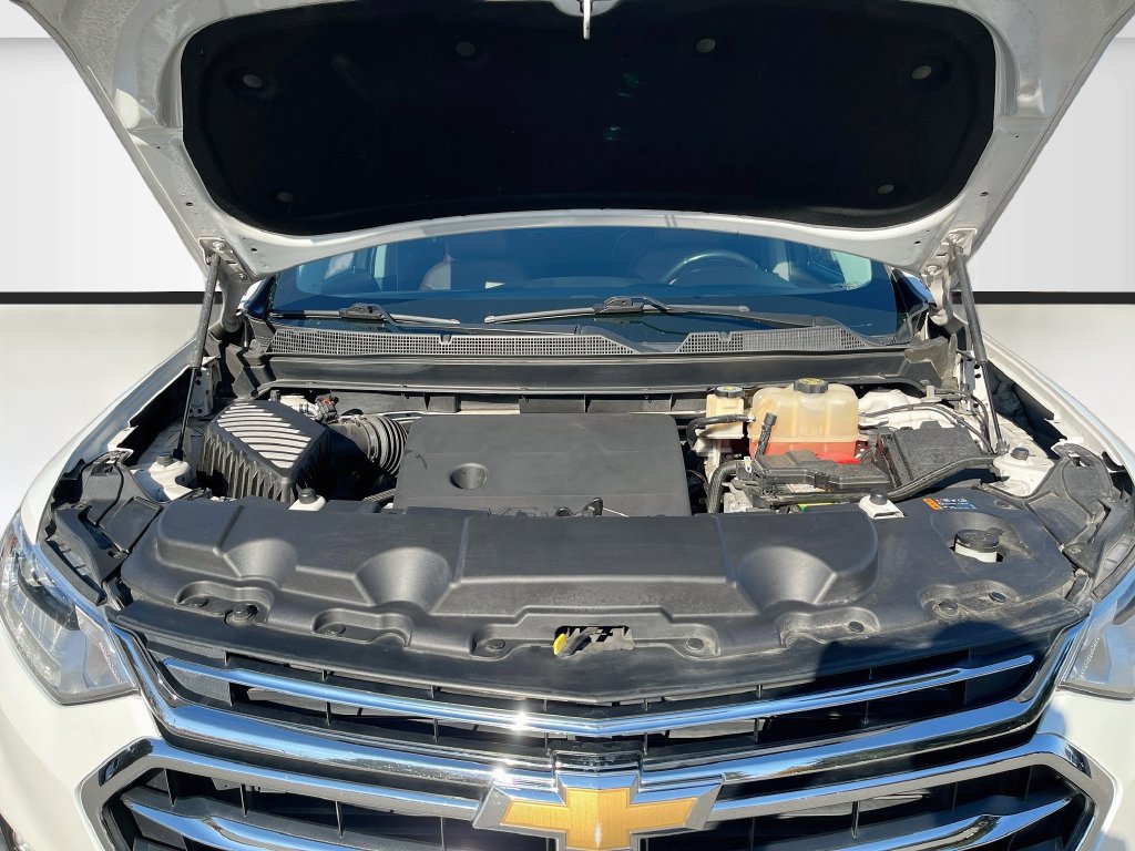 Used 2018 Chevrolet Traverse High Country AWD/4WD image 31