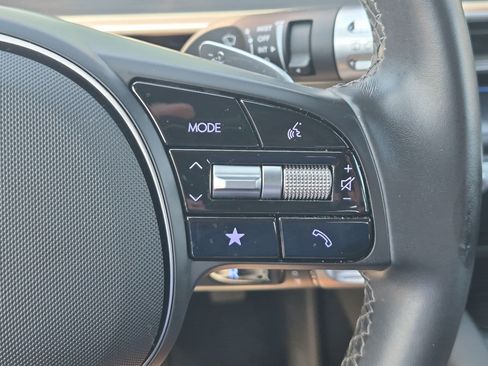 Certified 2024 Hyundai Ioniq 6 SEL RWD image 18
