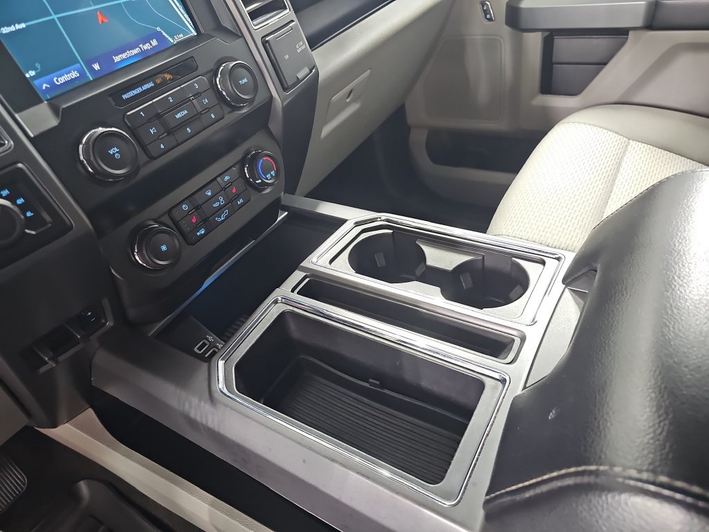 Used 2019 Ford F150 XLT w/ Equipment Group 302A Luxury AWD/4WD image 30