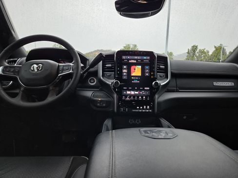 Used 2025 RAM 2500 Laramie w/ Night Edition AWD/4WD image 18