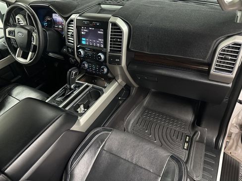 Used 2016 Ford F150 Lariat w/ Equipment Group 502A Luxury image 12