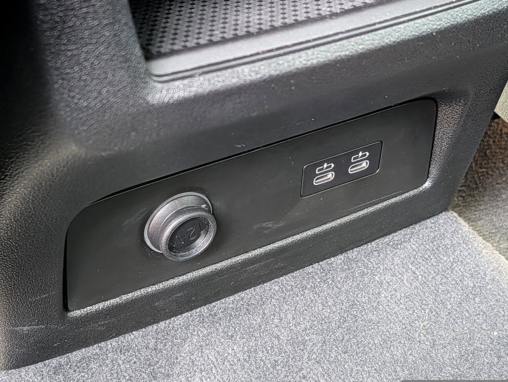 Used 2026 BMW X5 M60i AWD/4WD image 41