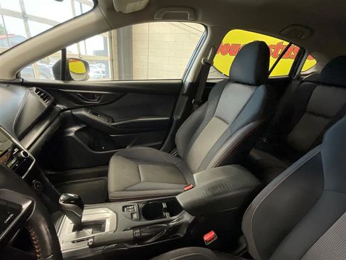 Used 2019 Subaru Crosstrek 2.0i Premium w/ Popular Package #2 image 12