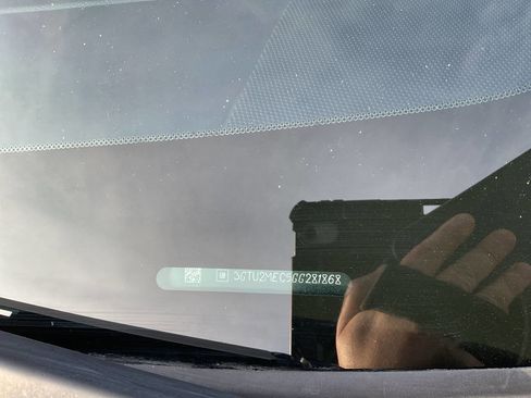 Used 2016 GMC Sierra 1500 SLE w/ SLE Value Package image 19