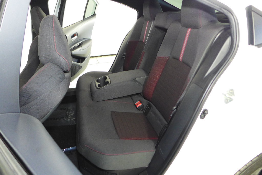 Used 2024 Toyota Corolla SE w/ SE Package FWD image 21