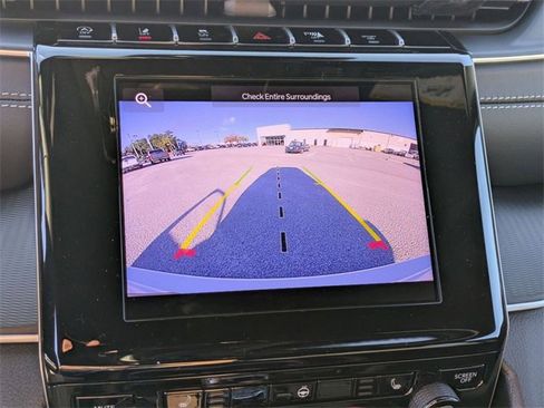 New 2025 Jeep Grand Cherokee Laredo image 27