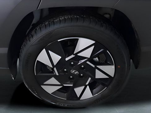 New 2025 Hyundai Kona SEL FWD image 11