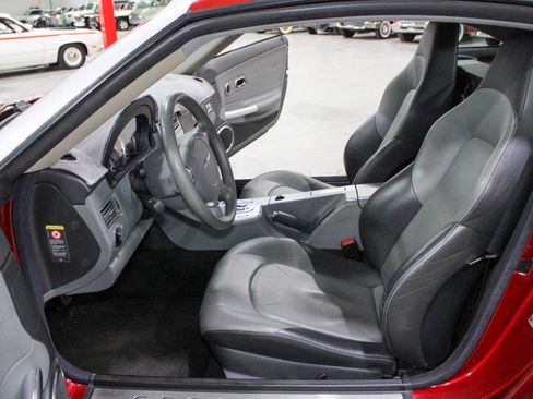 Used 2005 Chrysler Crossfire Limited image 33