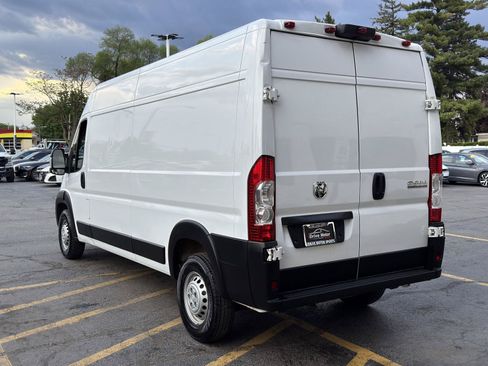 Used 2025 RAM ProMaster 2500 w/ Convenience Group FWD image 6