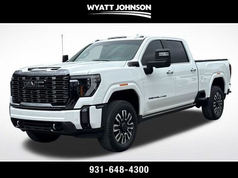 Used 2024 GMC Sierra 3500 Denali Ultimate AWD/4WD image 1